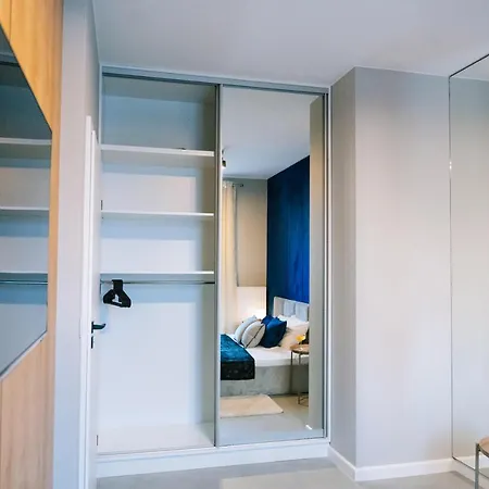 Lägenhet Prestige - Two-level Loft, 72m2, 1000mbs Internet, Parking, Gym - By Rentujemy *