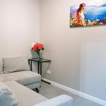 Prestige - Two-level Loft, 72m2, 1000mbs Internet, Parking, Gym - By Rentujemy Apartment