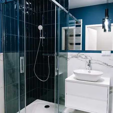 Prestige - Two-level Loft, 72m2, 1000mbs Internet, Parking, Gym - By Rentujemy *