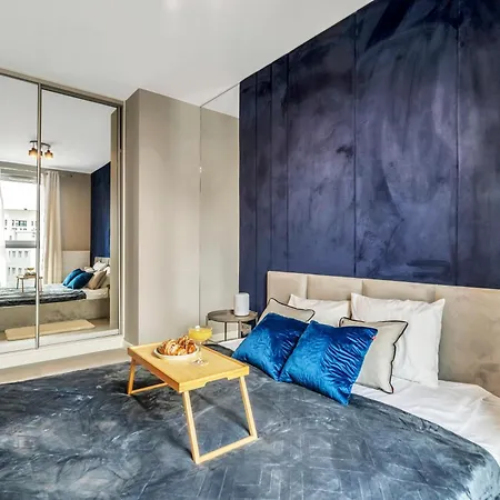 Apartment Prestige - Two-level Loft, 72m2, 1000mbs Internet, Parking, Gym - By Rentujemy