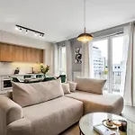 アパート Prestige - Two-level Loft, 72m2, 1000mbs Internet, Parking, Gym - By Rentujemy *