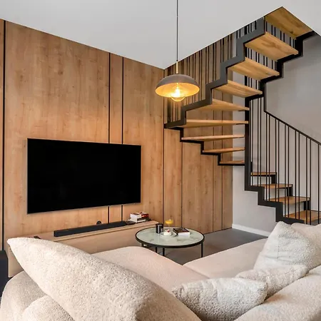 Apartment Prestige - Two-level Loft, 72m2, 1000mbs Internet, Parking, Gym - By Rentujemy *